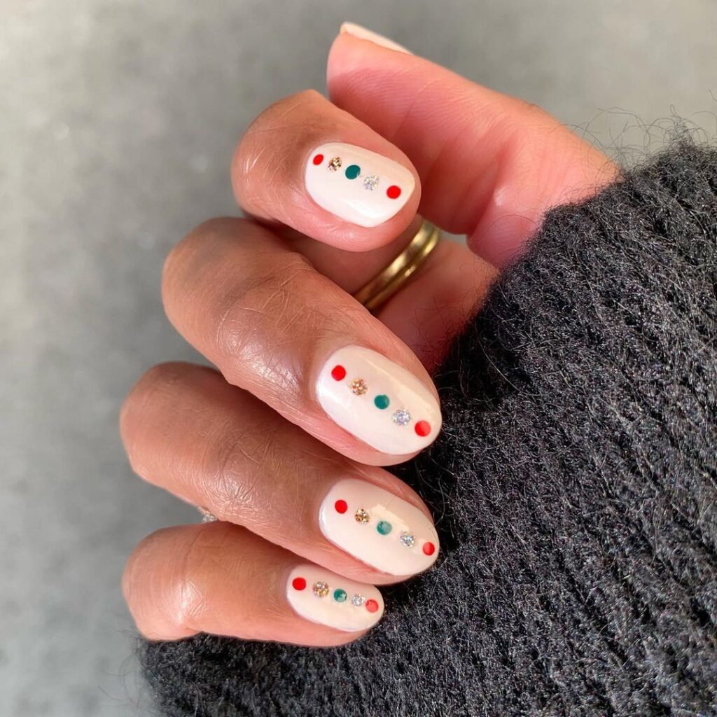 Easy Christmas Nail Designs