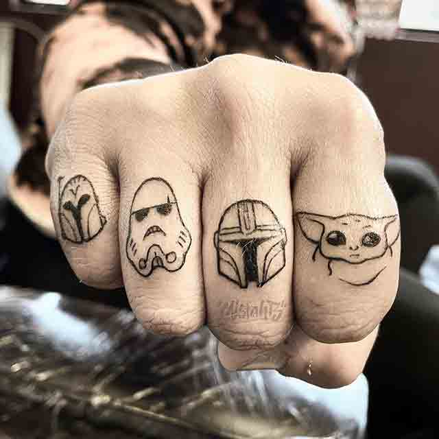 40 Coolest Finger Tattoos Ideas For Men 16