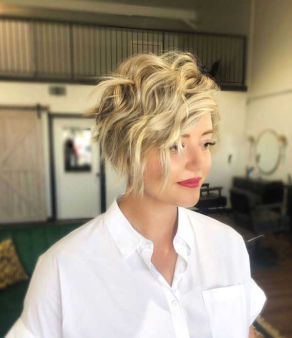 Short Curly Hairstyles 30