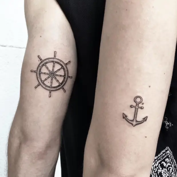 tatuagem casal marinheiros