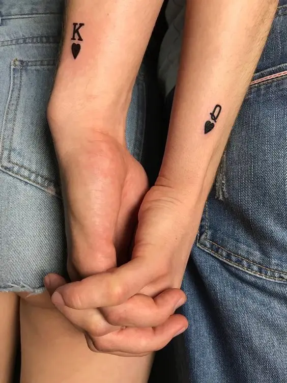 tatuagem de casal nipes