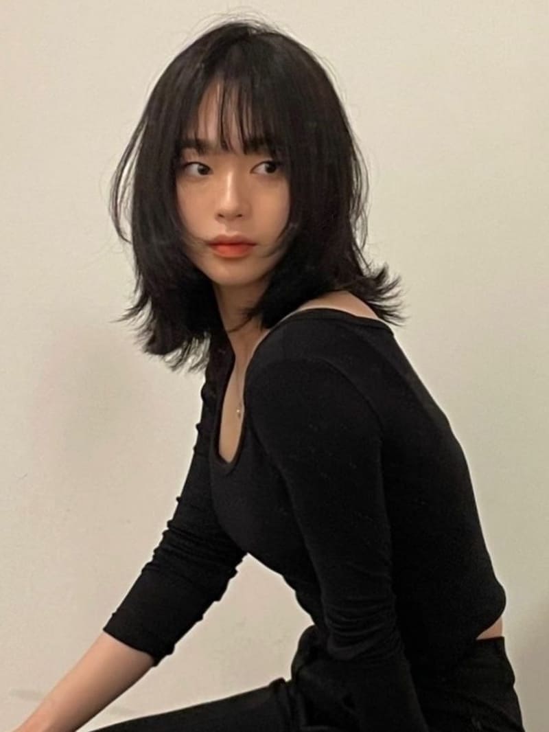 Korean Shoulder Length Haircut