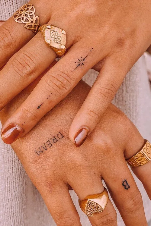 Small Tattoos for Women 7