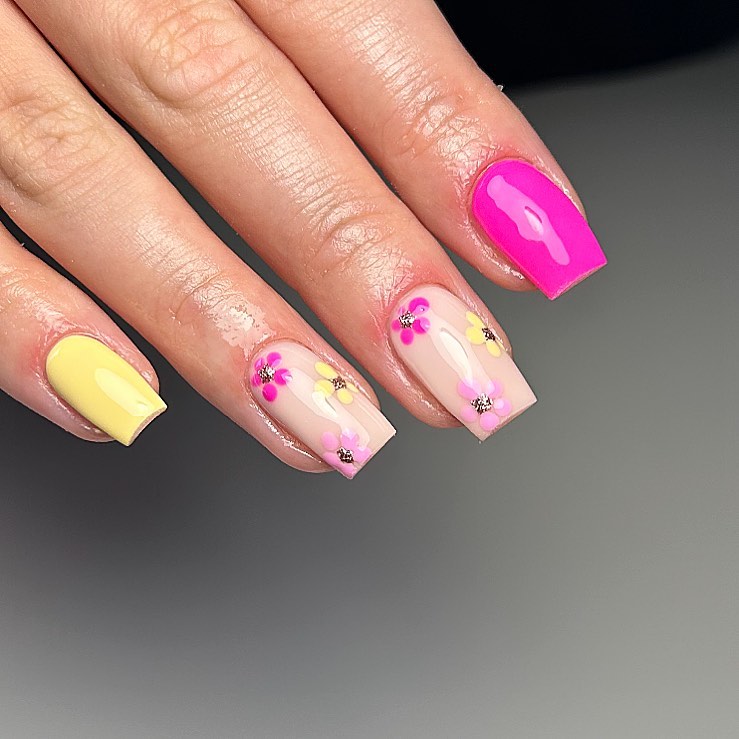 Hot Pink Nails With Flowers 3 1